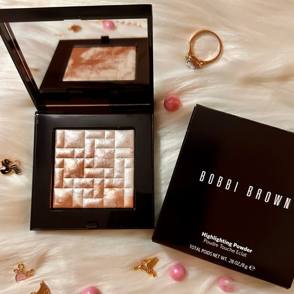 Bobbi Brown Highlighting Powder in Pink Glow NEW - Picture 13 of 16